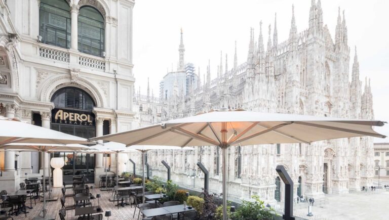 TERRAZZA APEROL MILANO: ESPERIENZE SUBLIMI VISTA DUOMO!